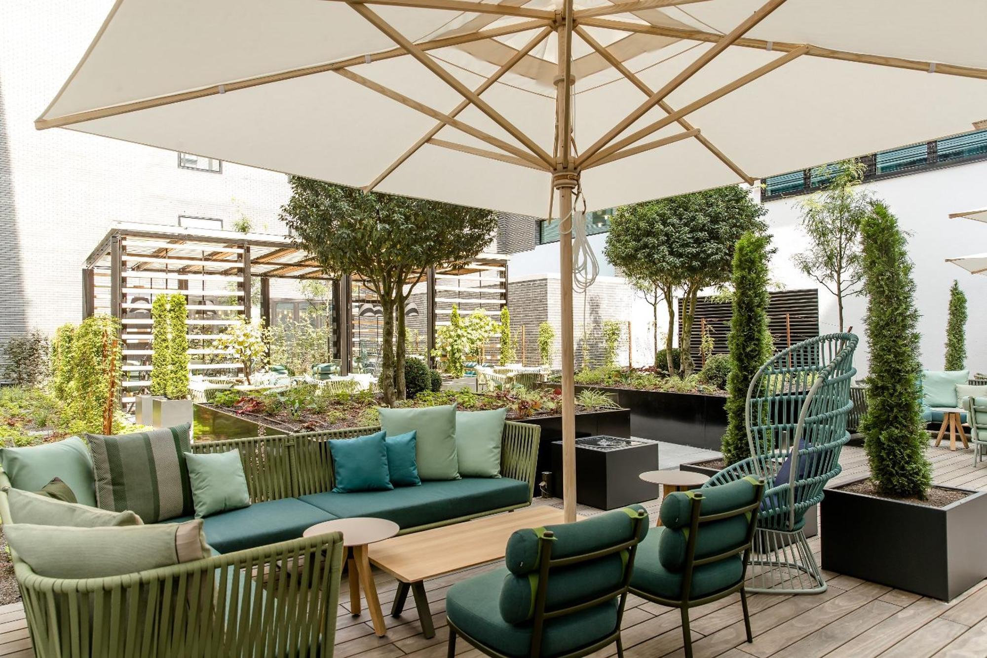 Hotel One Stuttgart-hauptbahnhof 3*